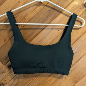 Vuori Dark Green Sports Bra